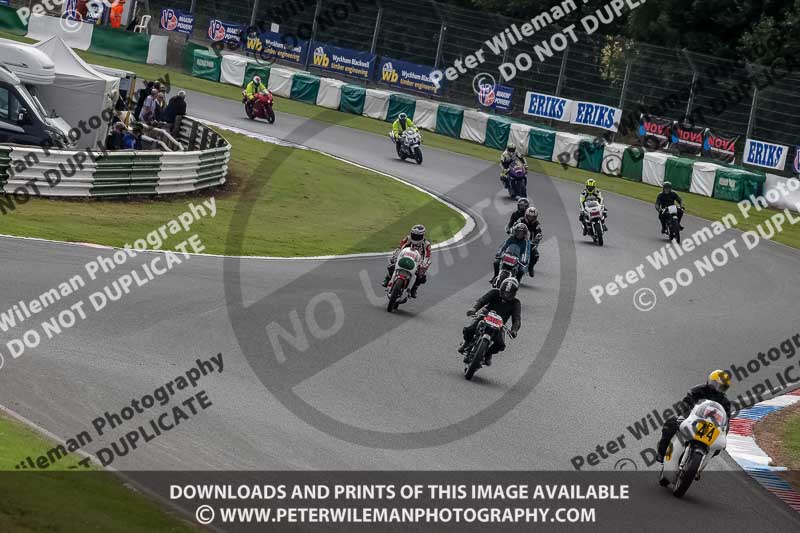 Vintage motorcycle club;eventdigitalimages;mallory park;mallory park trackday photographs;no limits trackdays;peter wileman photography;trackday digital images;trackday photos;vmcc festival 1000 bikes photographs